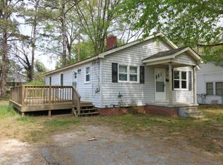 716 Highland Park Dr, Greenwood, SC 29649