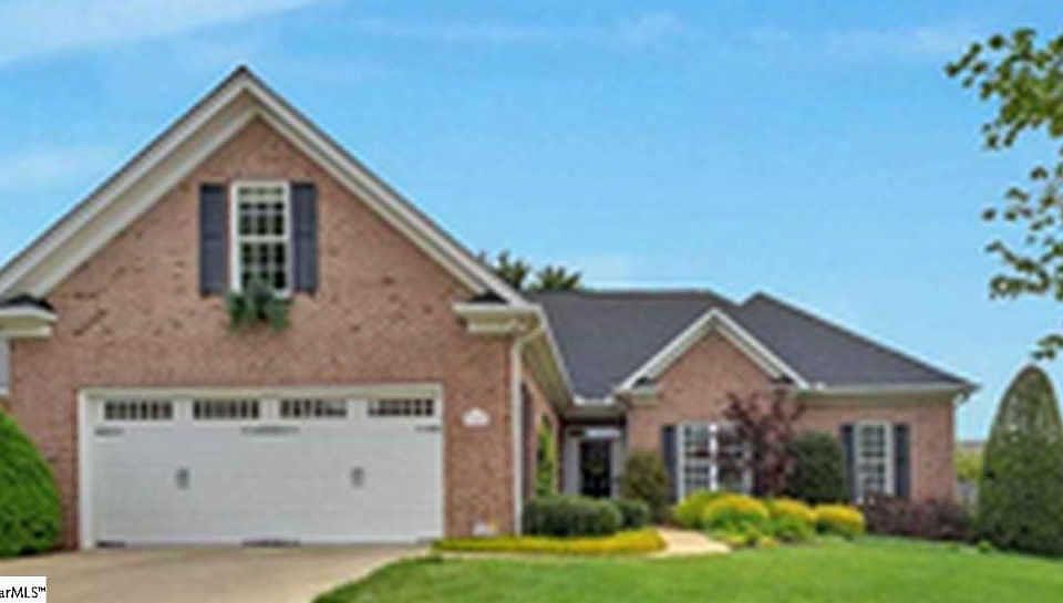 1st image of 10 Audrey Ln
