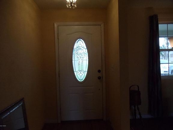 4th image of 179 Standish Dr