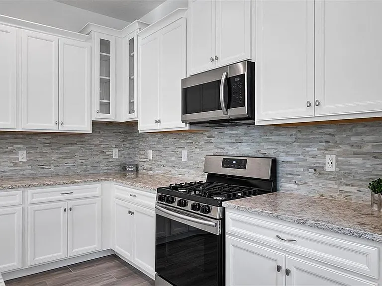 724 Winterside Dr — Photo 11