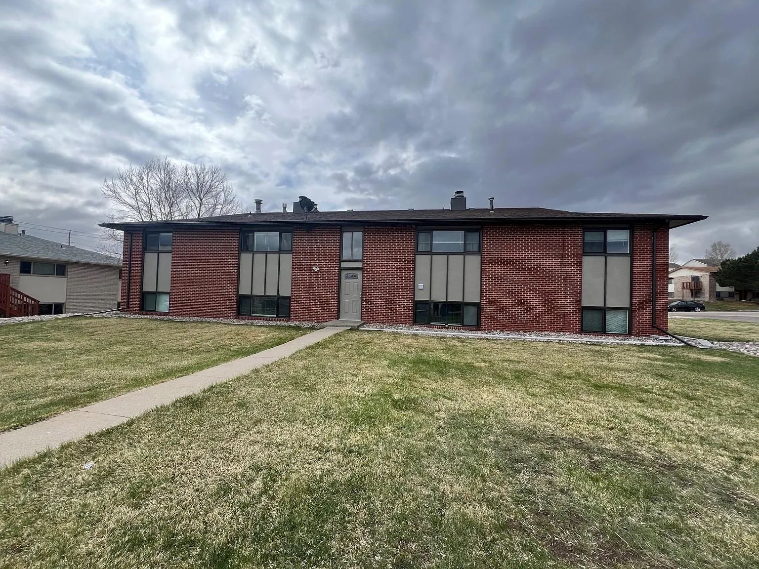 Frontier St, Cheyenne — Photo 1