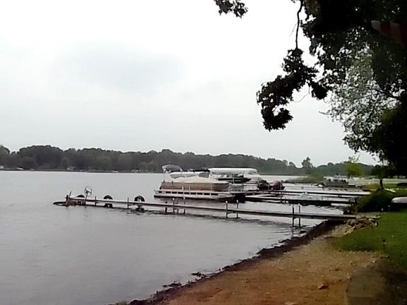 4th image of 504 Oakwood Bch