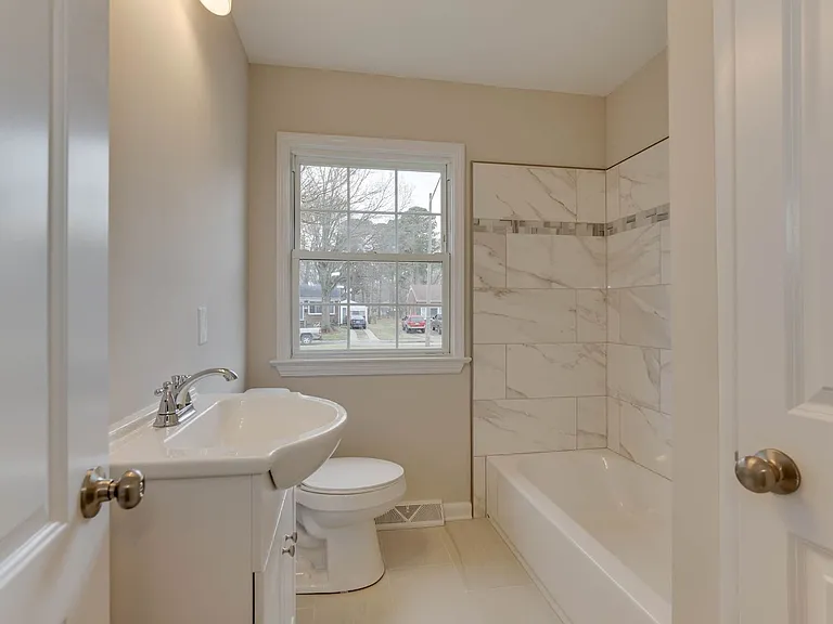 213 Clemwood Pkwy — Photo 23