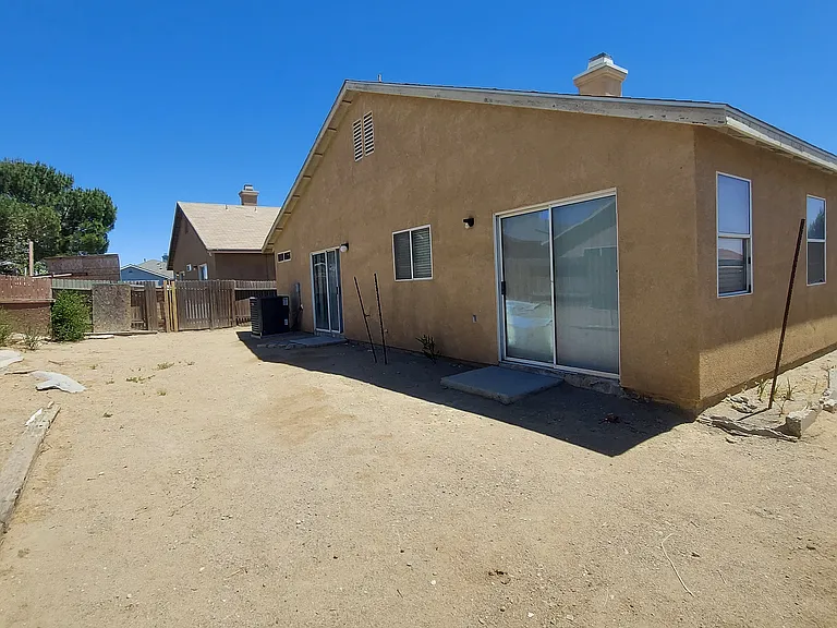 13710 Dellwood Rd — Photo 17