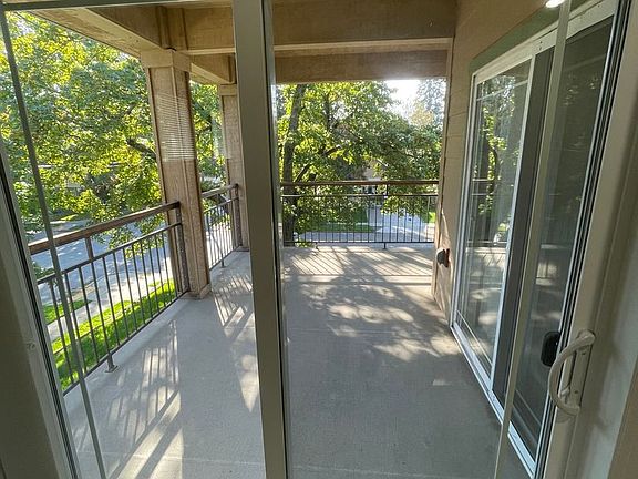 5th image of 217 E Garden Ave #B