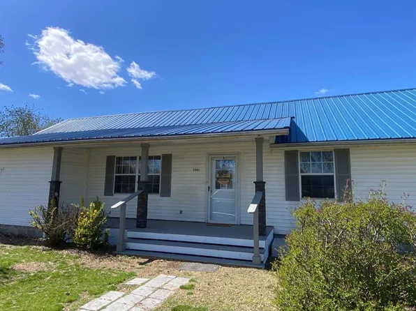 1001 S Douglass St, Malden, MO 63863