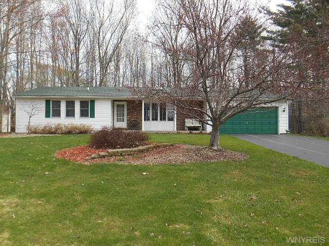 1st image of 96 Old Orchard Ln