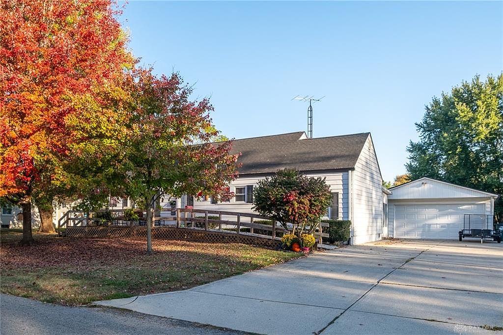 230 Western Ave, Enon, OH 45323 MLS 897358 Zillow