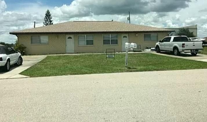 1st image of 1007 NE 8th Ter