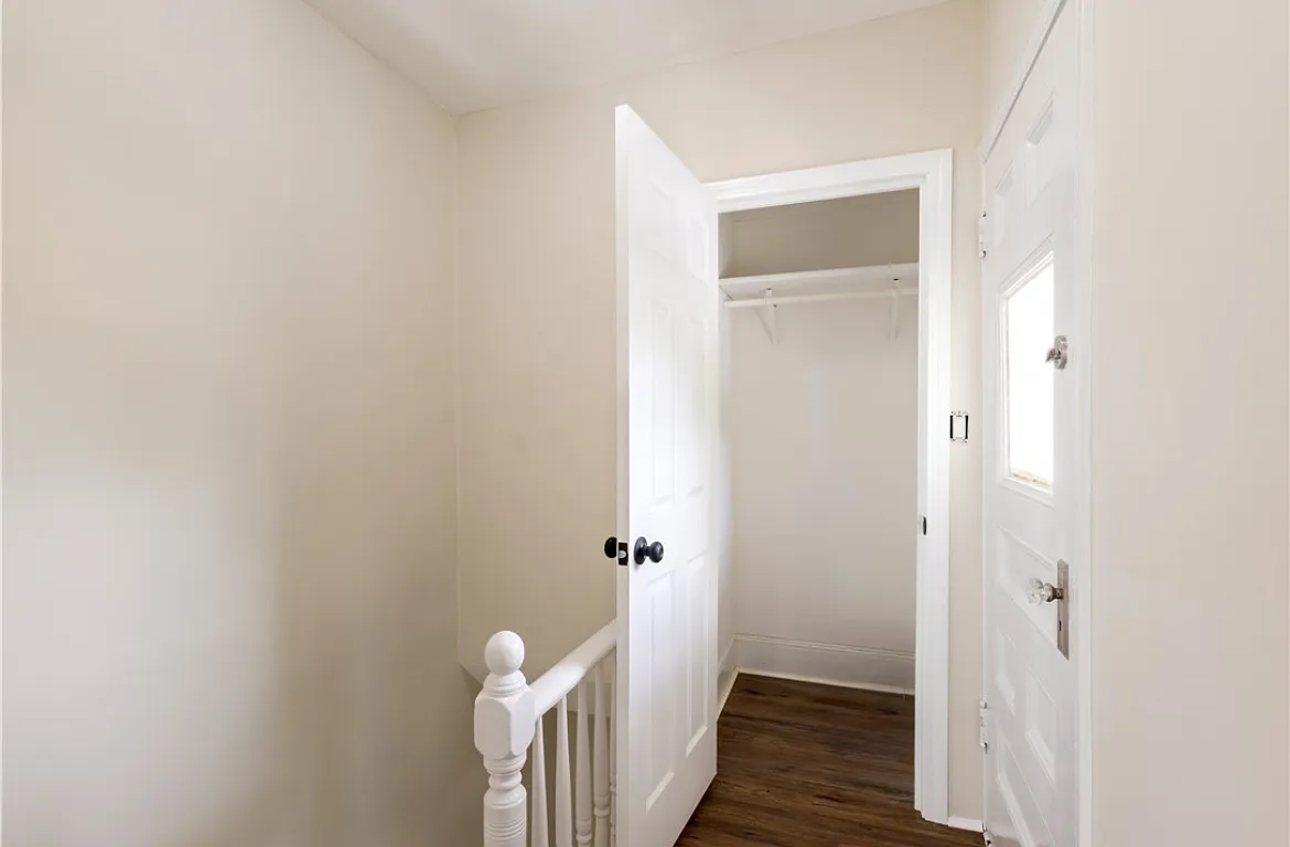 4 bed, 1000 sqft, $850 — Photo 3