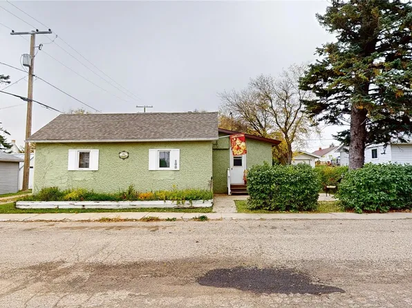 100 Lonsdale Street, Wawota, SK S0G 5A0