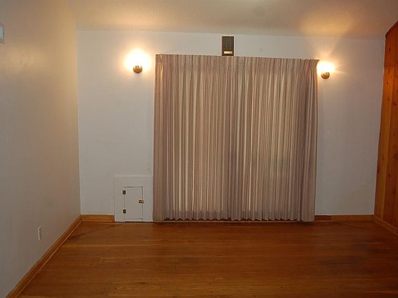 5th image of 116 W 24th Ave