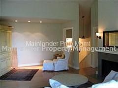 5th image of 2619 Gloria Dr