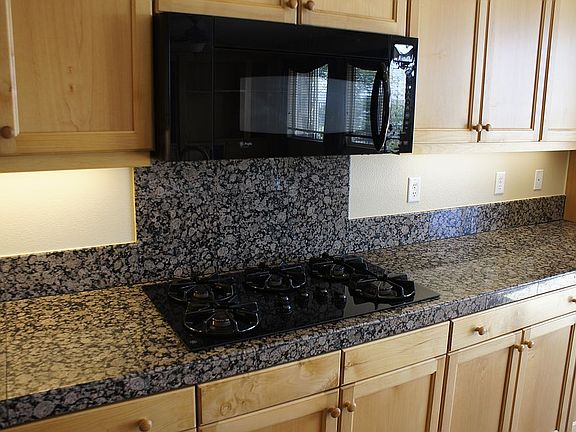 4th image of 29613 Serenity Ln