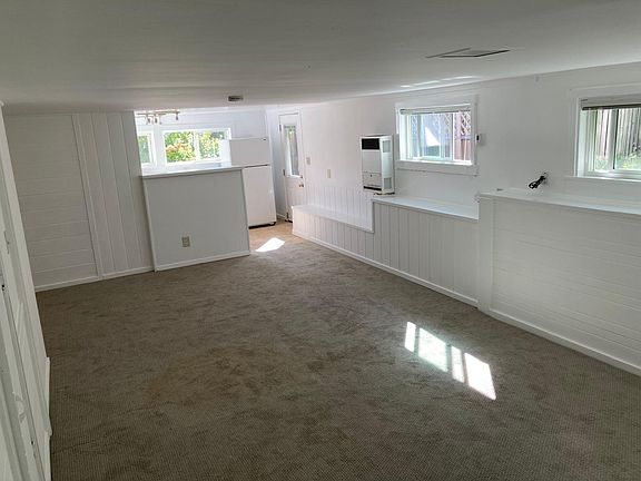 Living room /Kitchen combination