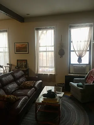 Rented by Brooklyn Heights Real Estate Inc | media 31