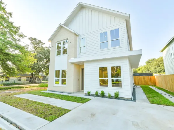 164 Wallace St, Houston, TX 77022