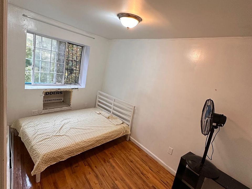 2nd image of 801 Freeman St