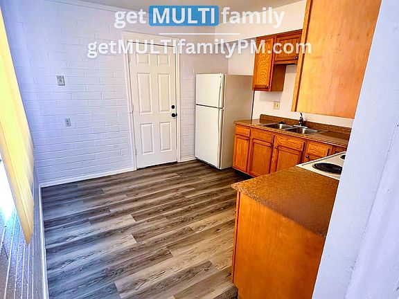 3rd image of 10034 N 18th Ave APT 1