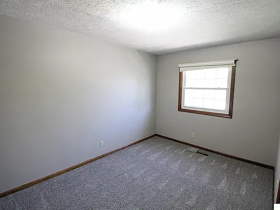 4315 Bingham Cir — Photo 14