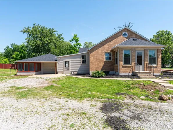 103 N Main St, Auxvasse, MO 65231