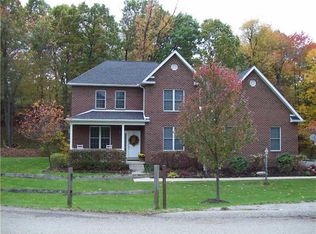 227 Lakewood Rd, Greensburg, PA