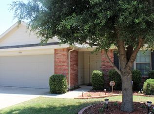 5804 Downs Dr, Fort Worth, TX 76179