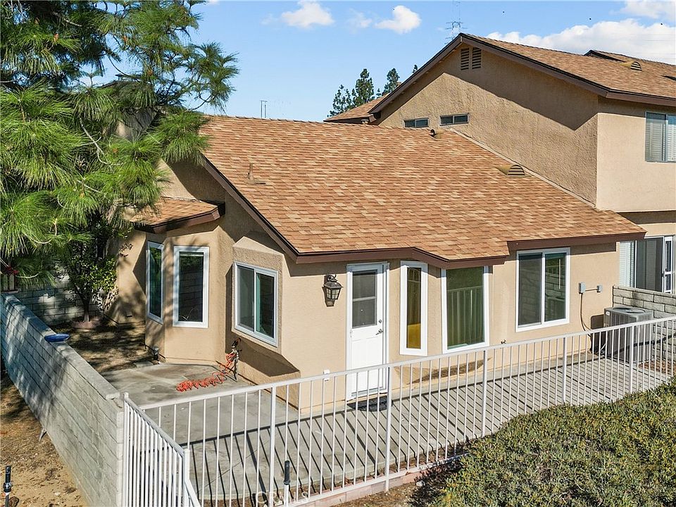 1st image of 22903 Banyan Pl Unit 221