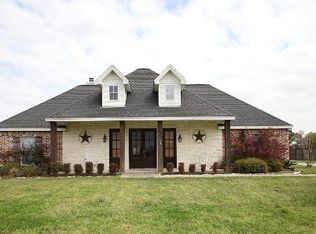 15855 Vaglica Dr, Sour Lake, TX 77659