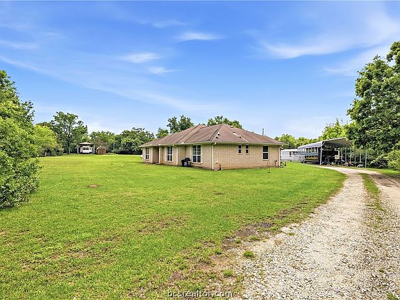 2nd image of 11901 Bundic Rd