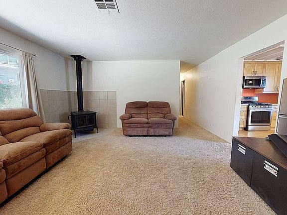 3rd image of 39544 Calle El Jornado