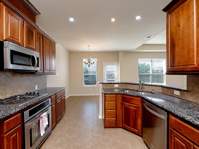 4602 Ladyfern Way — Photo 14