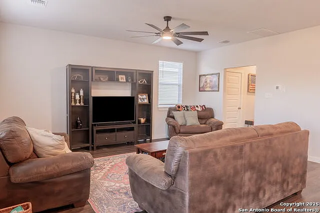14603 Emerio Dr — Photo 12