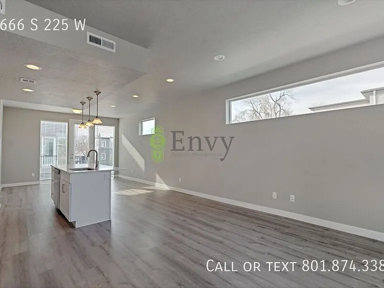 1666 S 225 W — Photo 6