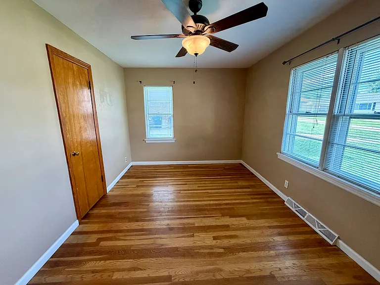 11 Rose Ct — Photo 31