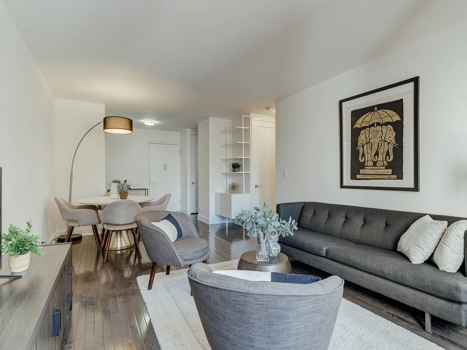 212 East 47th Street — Photo 4
