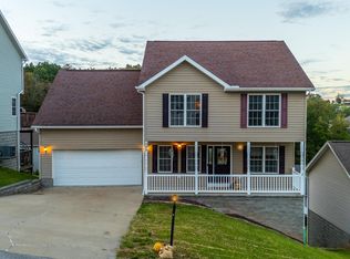 305 Anini Dr, Morgantown, WV 26508
