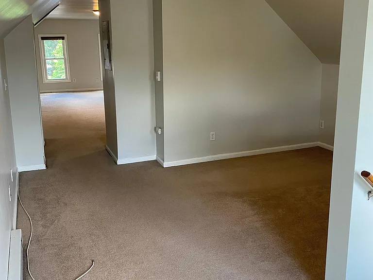 8 Lincoln St #3 — Photo 8
