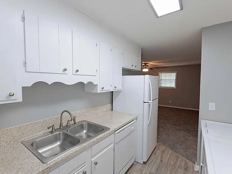 Bright kitchens with washer and dryer included