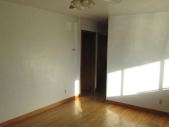 2nd image of 3631 Wilmont Ave NW