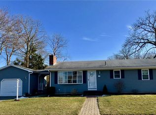 107 Seymour St, Warren, RI 02885