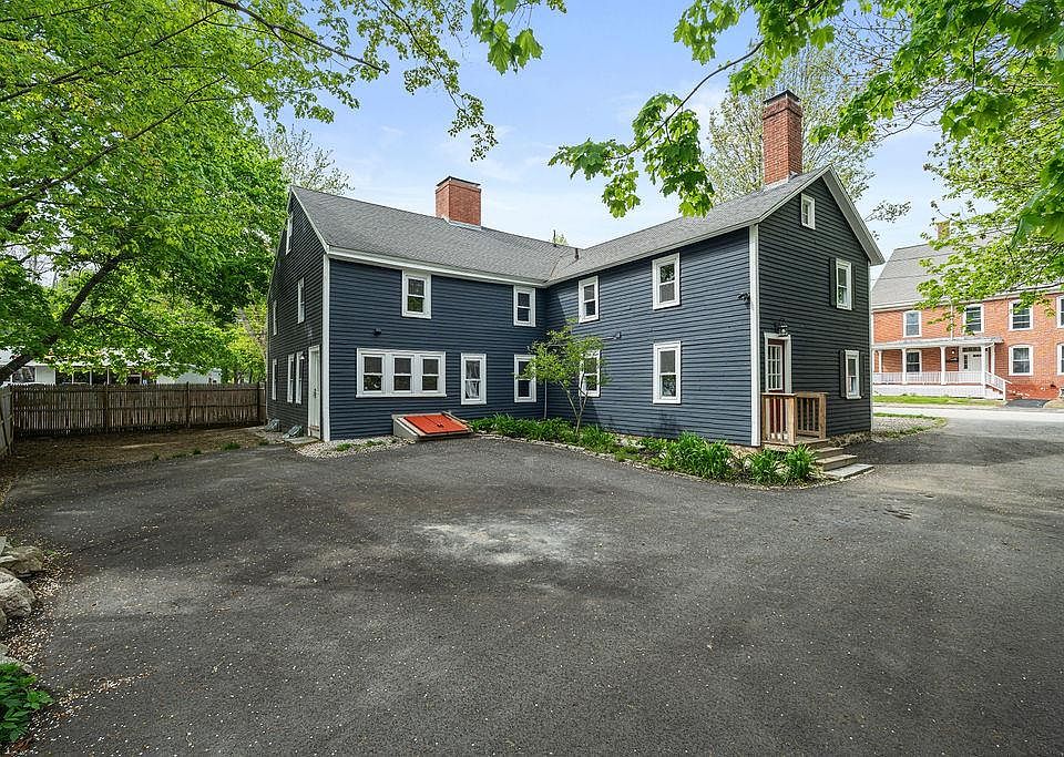 1st image of 3 Portsmouth Avenue