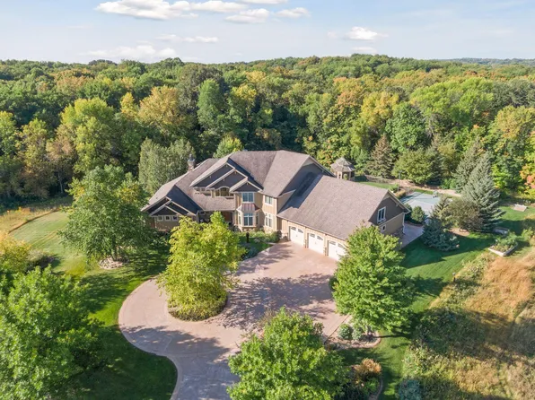 9011 Whisper Creek Trl, Rockford, MN 55373