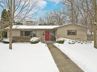 3184 Herrick Rd, Columbus, OH 43221