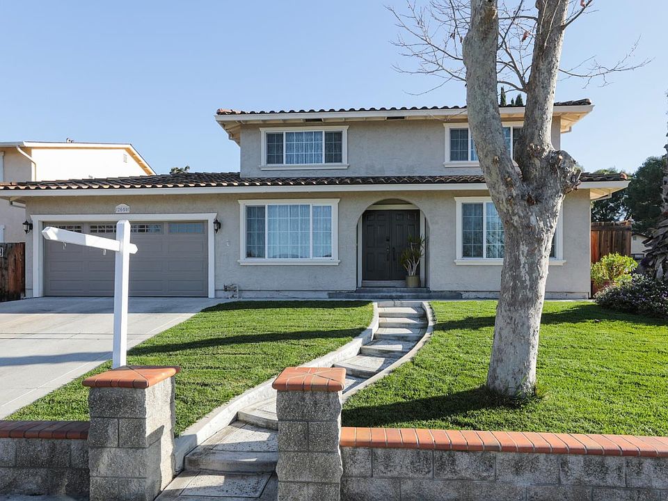 1st image of 2050 Hayworth Dr