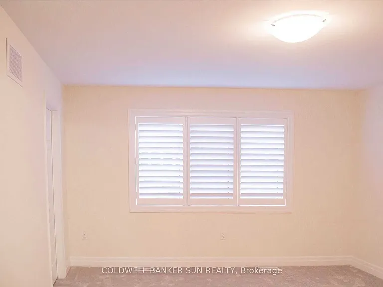 13 Divers Rd — Photo 17
