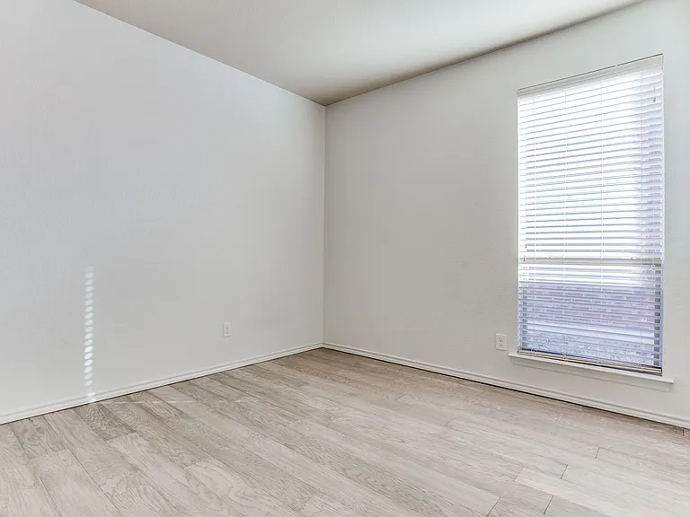 6612 Friendsway Dr — Photo 11