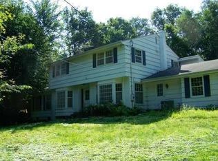 27965 Woodside Rd, Shorewood, MN 55331