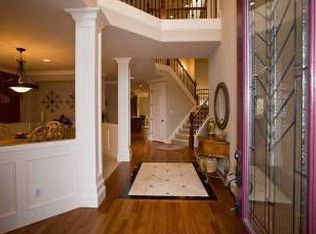 10566 NW Malia Ln, Portland, OR 97229