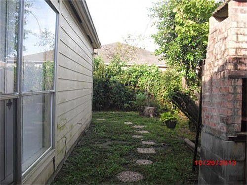1st image of 9218 Keegans Wood Dr